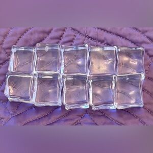 barely used fake ice cubes